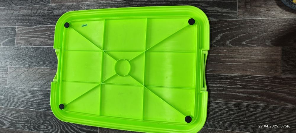 Продам новый лоток