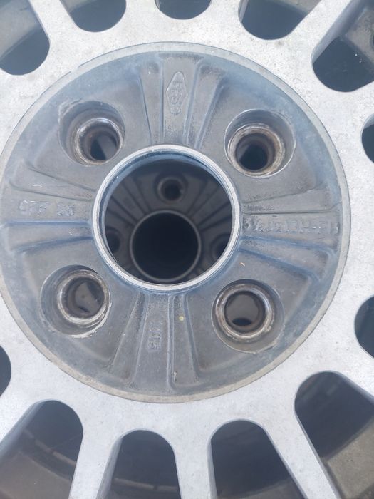 Джанти 13 ки в много добро състояние.