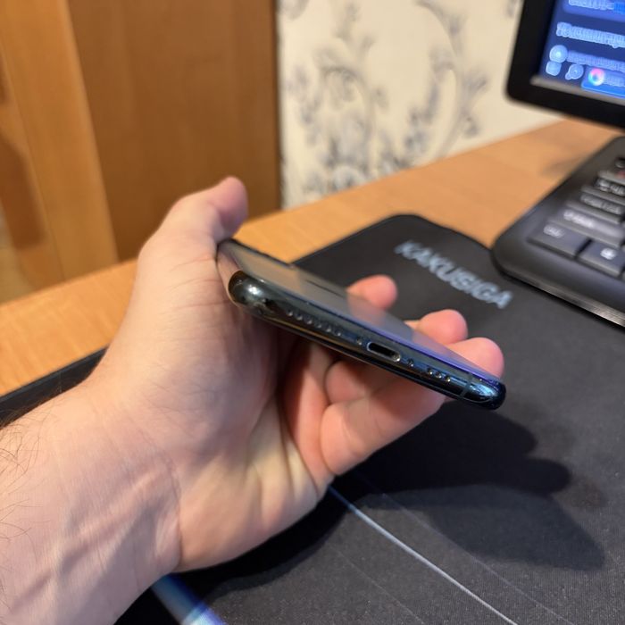 Iphone 11 Pro 64GB Midnight Greeb