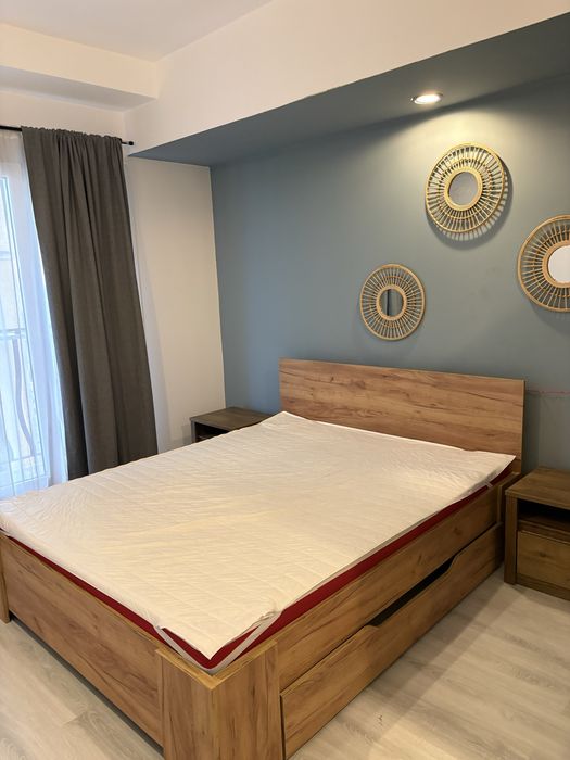 Inchiriez apartament 2 camere tip STUDIO COSMOPOLIS