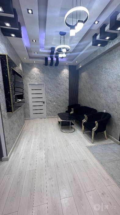 Срочно! "ғиштли уй" Яшнободда 3 хонали+холл «Под ключ» Евроквартира