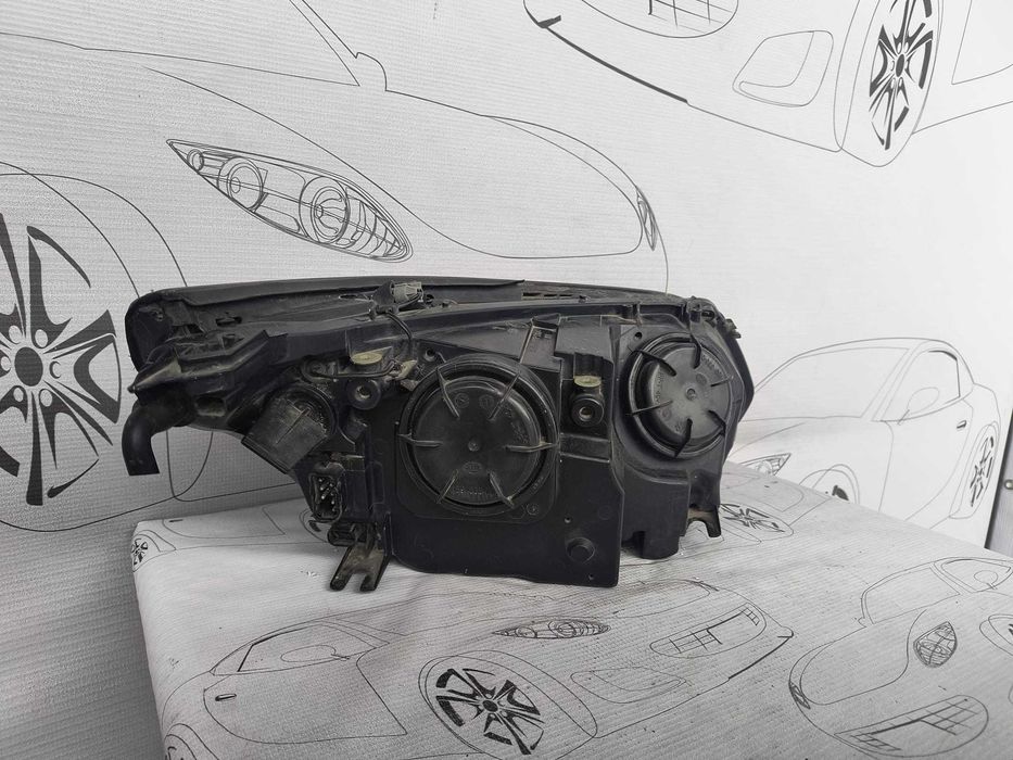 Far Stângă BMW Seria 5 E60 E61 2006 / 2003-2007 3.0d M57 170kW Cod OEM 158721 (4H2)