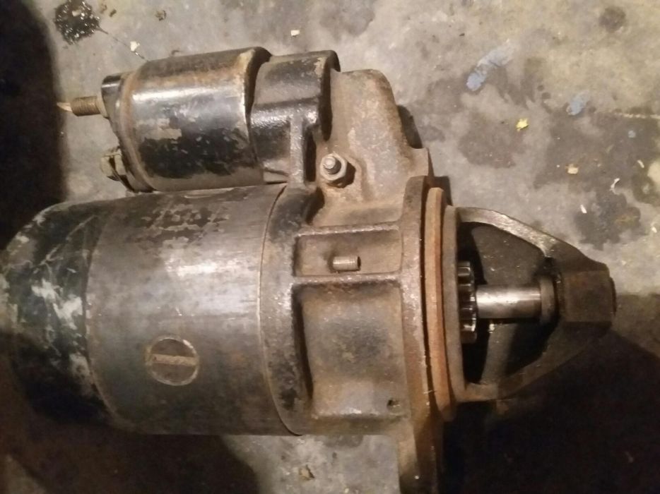 Продам стартер BOSCH