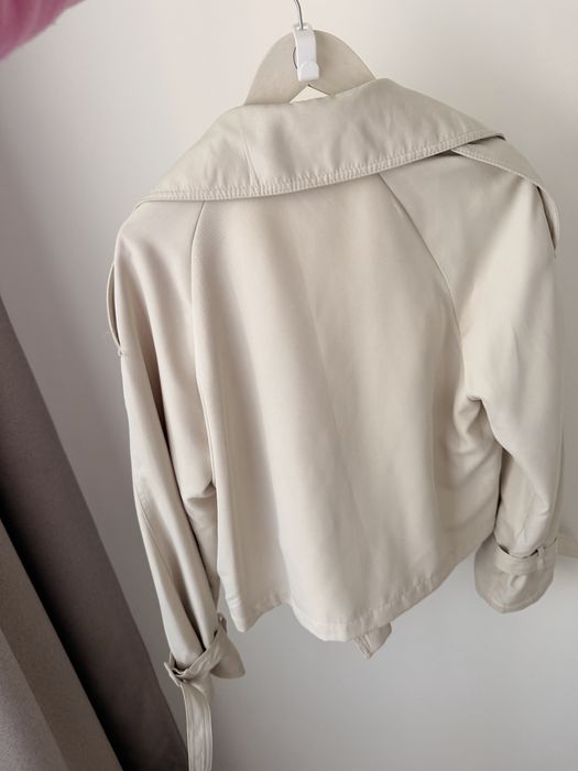 Бежов къс тренч