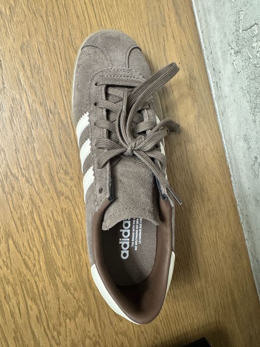 Кроссовки adidas