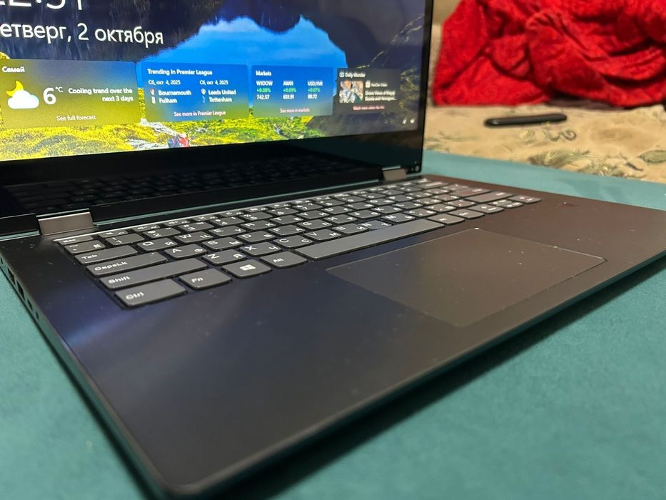 Ноутбук Lenovo Yoga