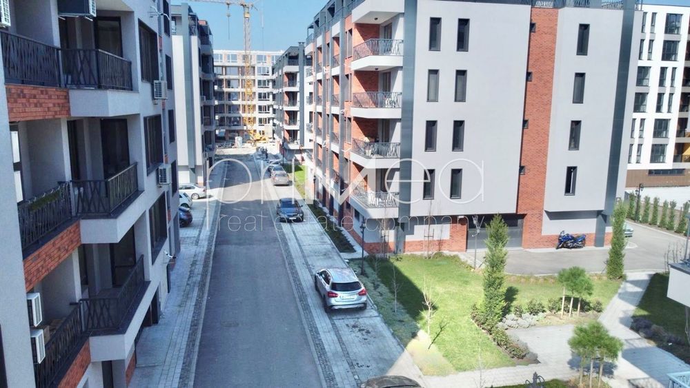 Продава се Двустаен апартамент в Бургас, Славейков - 97 кв.м за 595 €/кв.м - Снимка #1
