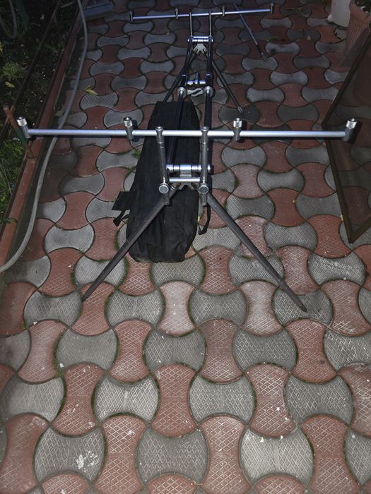Rod pod 4 posturi