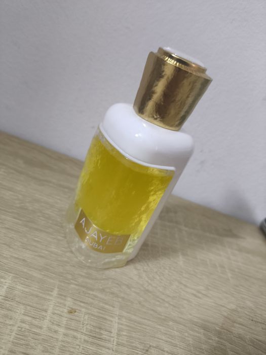 Parfum Lattafa AJAYEB Dubai portrait