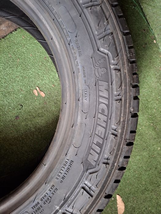 215 65 16C Michelin DOT 2021 vara NOI
