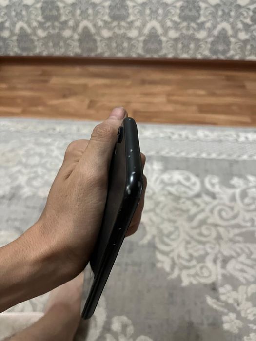 Iphone Xr продам