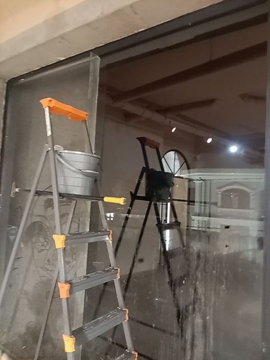 Мойка фасада, утепление фасада, украшение фасада, козырьки, Альпинисты