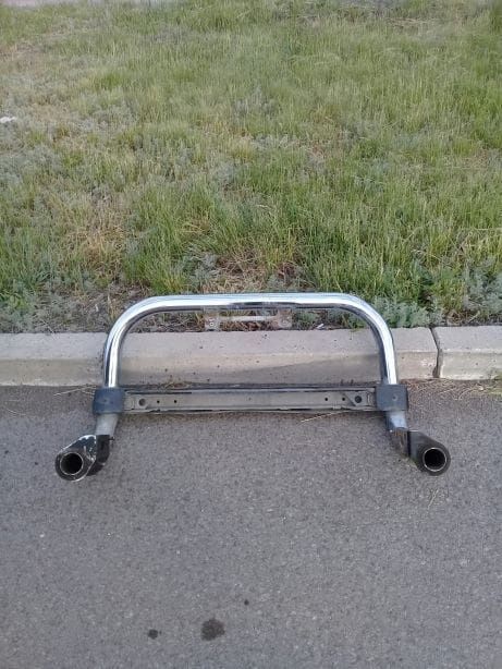 Продам кенгурятник Toyota Surf