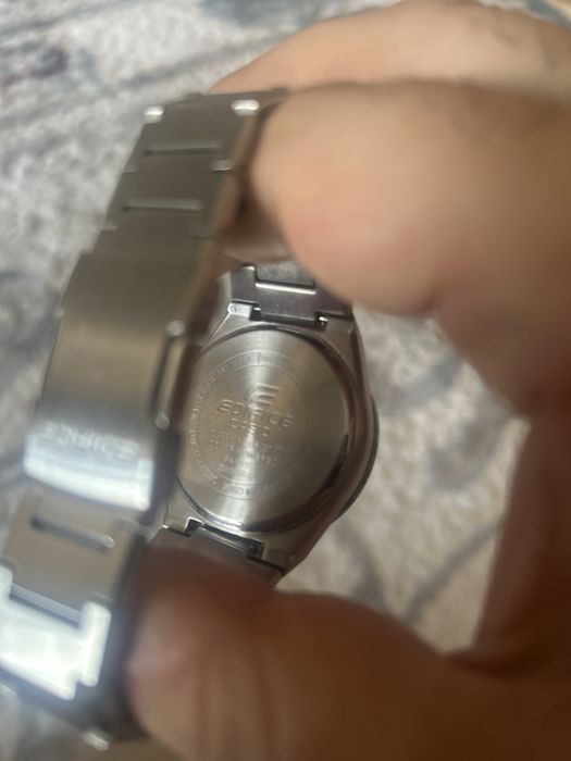 Часы Casio Edifice EFS-S650