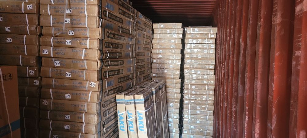 Overlok jaku jeksi jakk jask