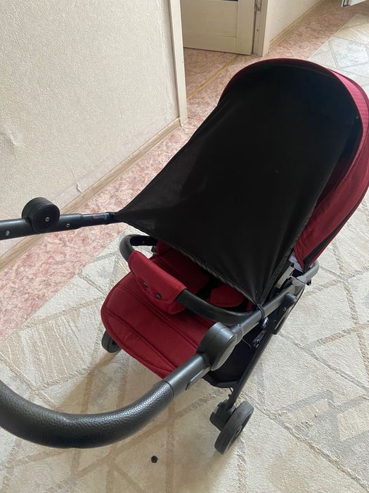Детская коляска с чехлом