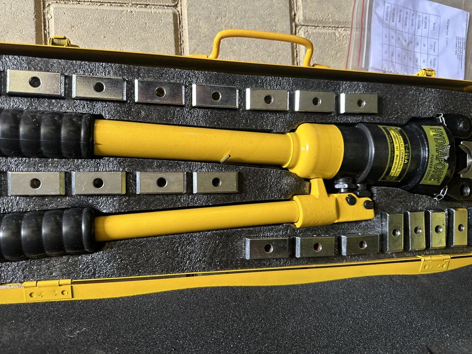 Cleste sertizat papuci elecreici