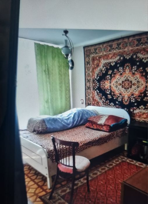 Сдам комнату на подселение с хозяйкой.