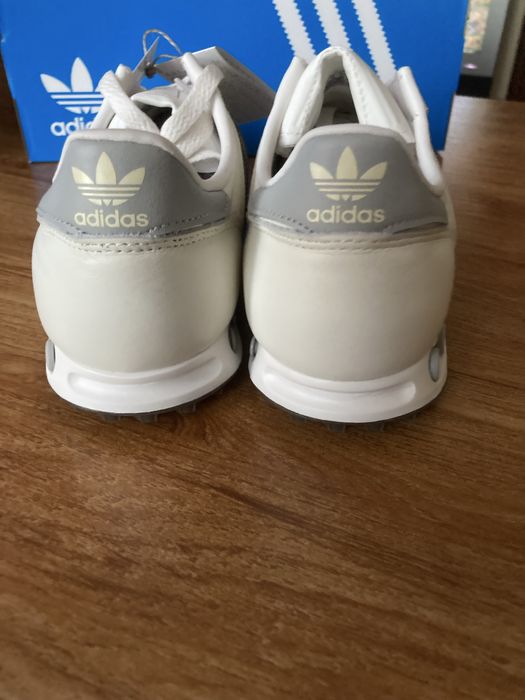 Мъжки оригинални маратонки Adidas LA Trainer LT