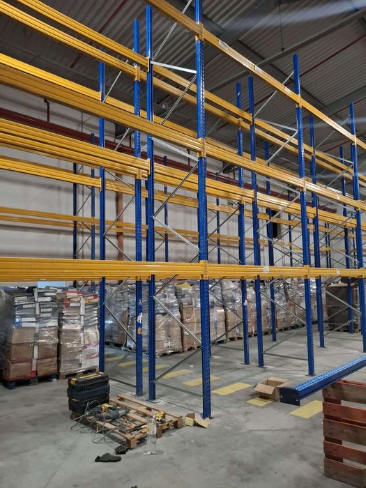 Rafturi metalice industriale 8w7×76