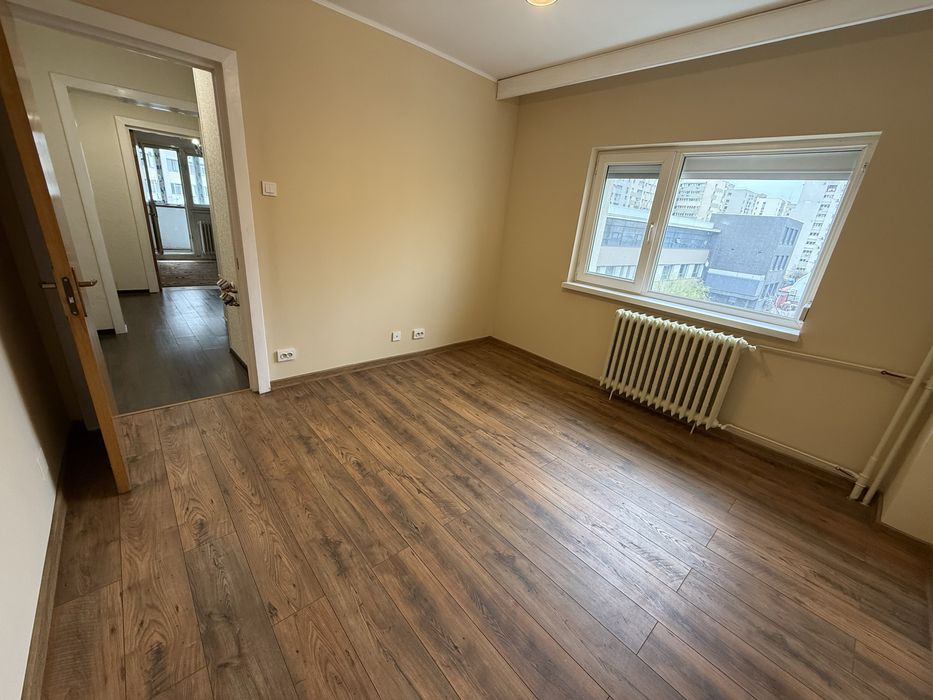 Apartament ideal familie – 4 camere, 2 balcoane, etaj 3, spațios