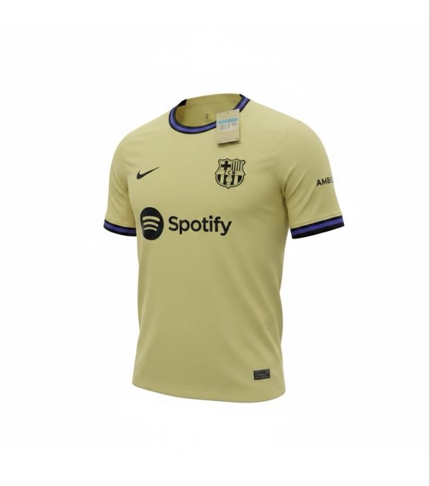 Tricou De Jong.
