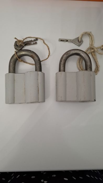 Продам навесные замки