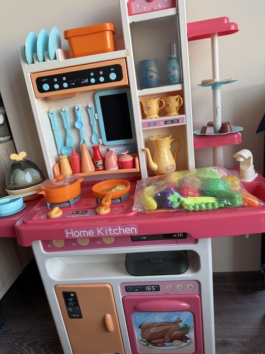 Детска кухня за игра