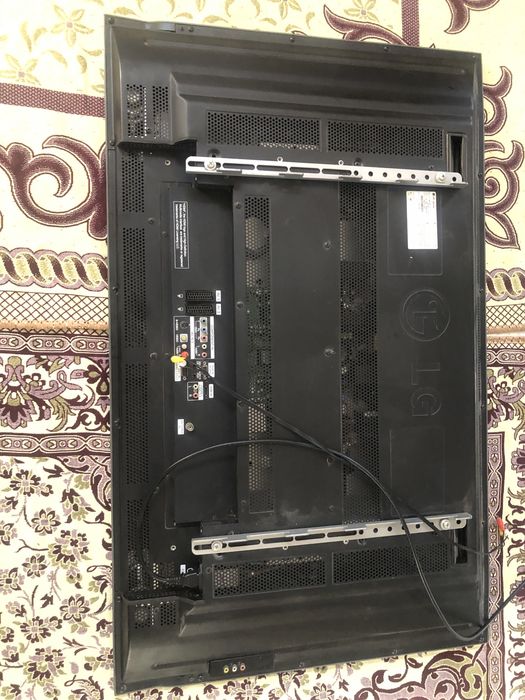 продам телевизор