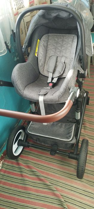 Коляска детская трансформер  3 в 1