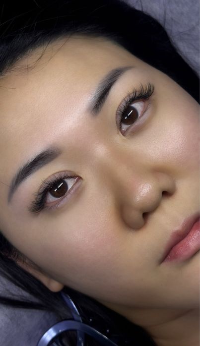 Наращивание ресниц от 250 000 сум