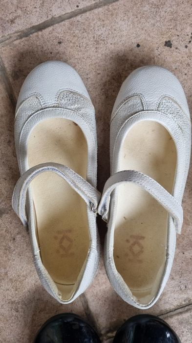 Официални обувки за момиче