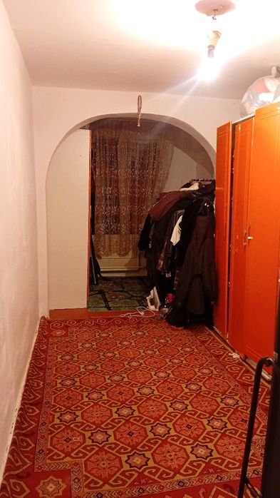 Продаётся 2х комнатная квартира