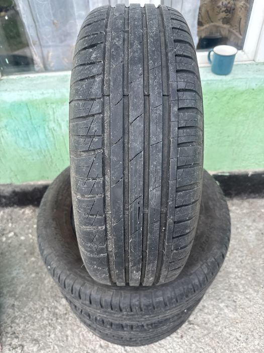 Продам летние шины 205/65/15