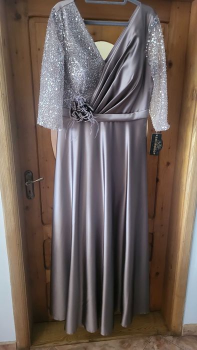 Vand rochie nașa/soacră masura 48