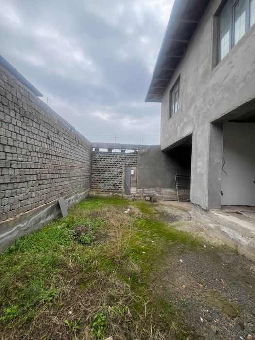 Тошкент Мазалля! Участок 2,5 сот, 7 комнат! 70000