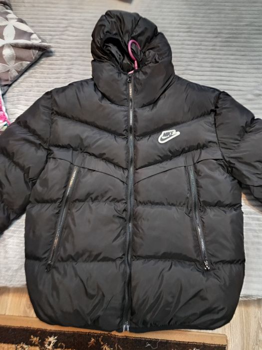 Здравейте продавам якета