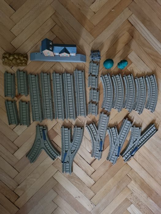 Релси за влакчета