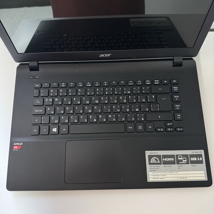 Acer Aspire ES 15 ES1-520 – 4GB RAM / 500GB HDD