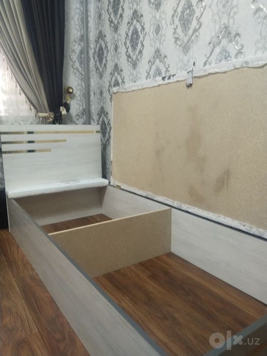 Loft 1 kishilik krovat / Bir kishilik kravat