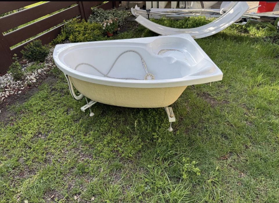 Cada de colt alba in stare buna