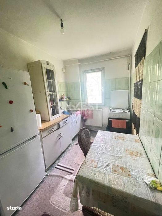 Apartament 2 camere-Podu Ros-liceul Dimitrie Cantemir