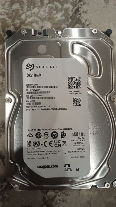 Жесткий диск HDD 8 TB Seagate SkyHawk (ST8000VX009), 3.5", 256 MB, SAT