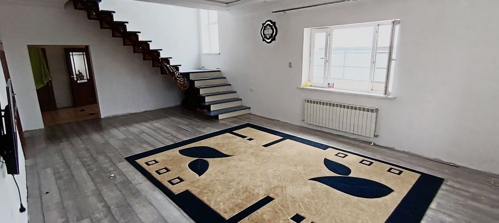 Продаю двухэтажный дом коттедж