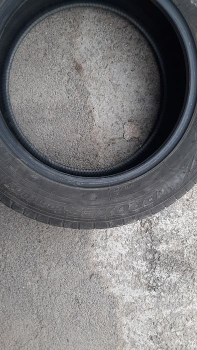 Продам шины 185/65/15 (2шт)