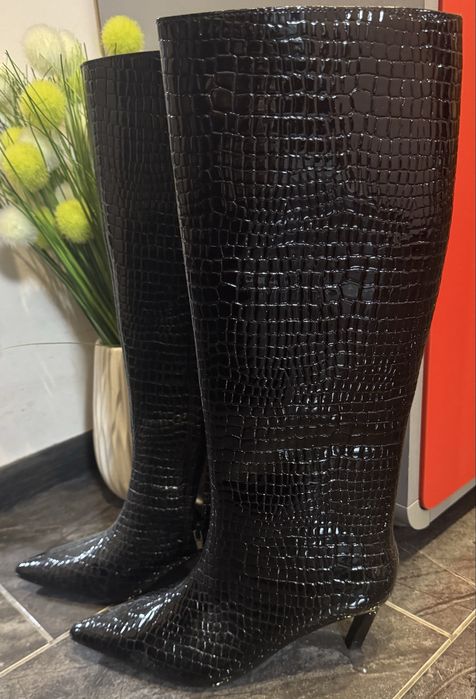 Стилни и елегантни Нови ботуши