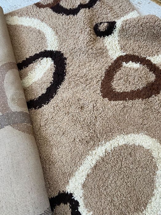 Продам ковер размер 2*3