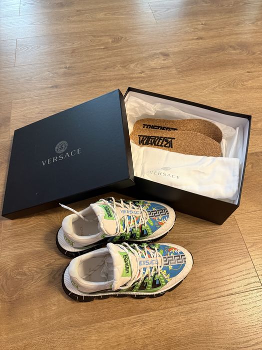 Vând adidasi Versace Trigreca Green marimea 43
