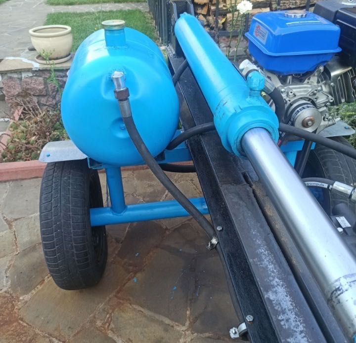 Продам гидравлический дровокол