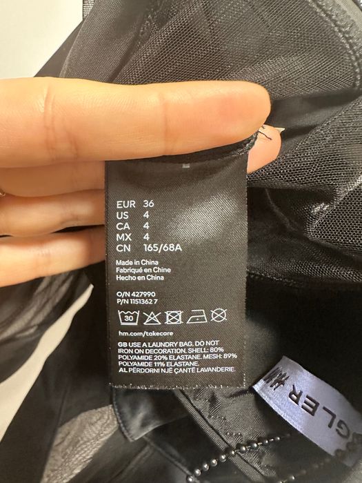 Нов Mugler x H&M клин, eu 36